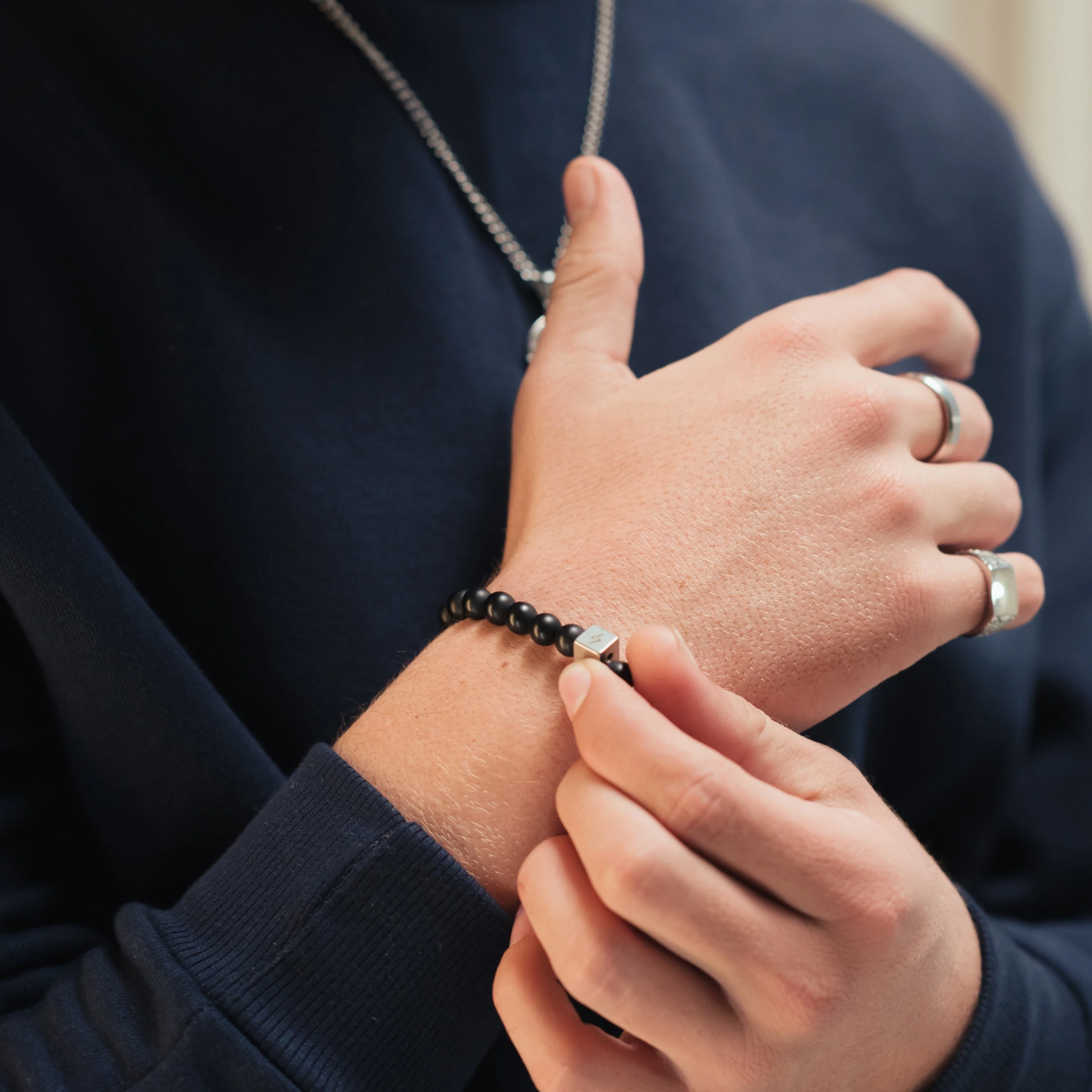 Black Banded Agate Stone Bracelet - Image 3
