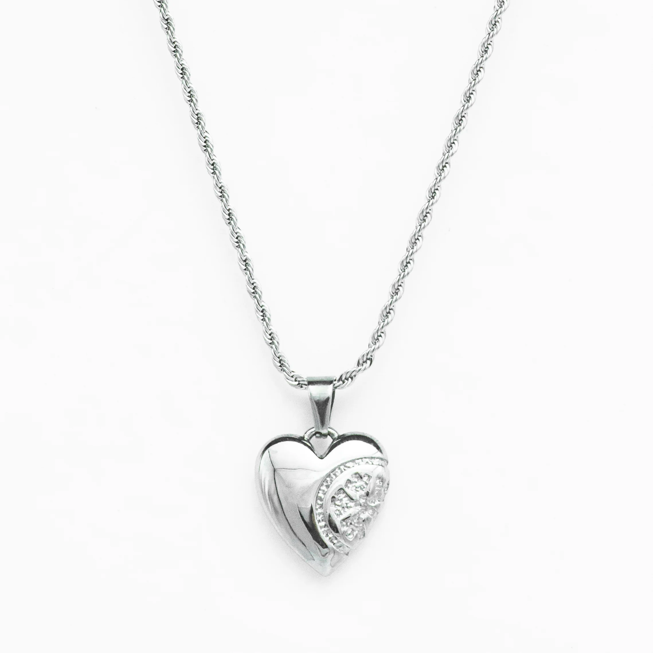 Cold Hearts Pendant - Image 3